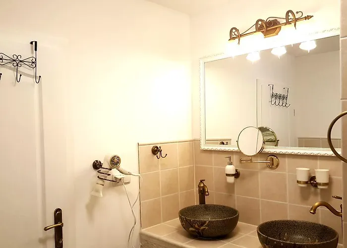 Harmonie - Adults Only +14 Bed & Breakfast